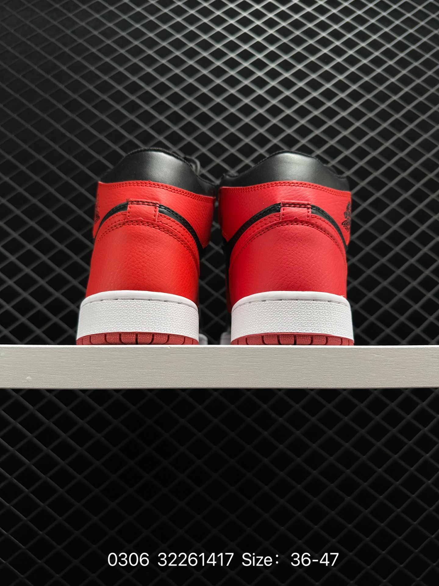 Air Jordan 1 Retro WMNS “Satin Snake”